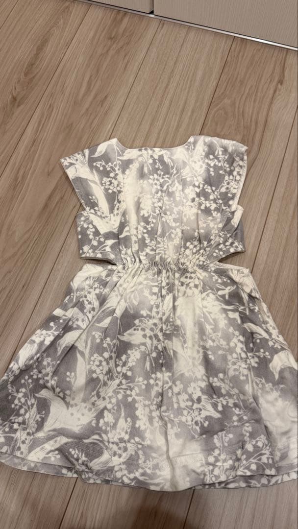 Dior フラワープリント ノースリーブワンピース