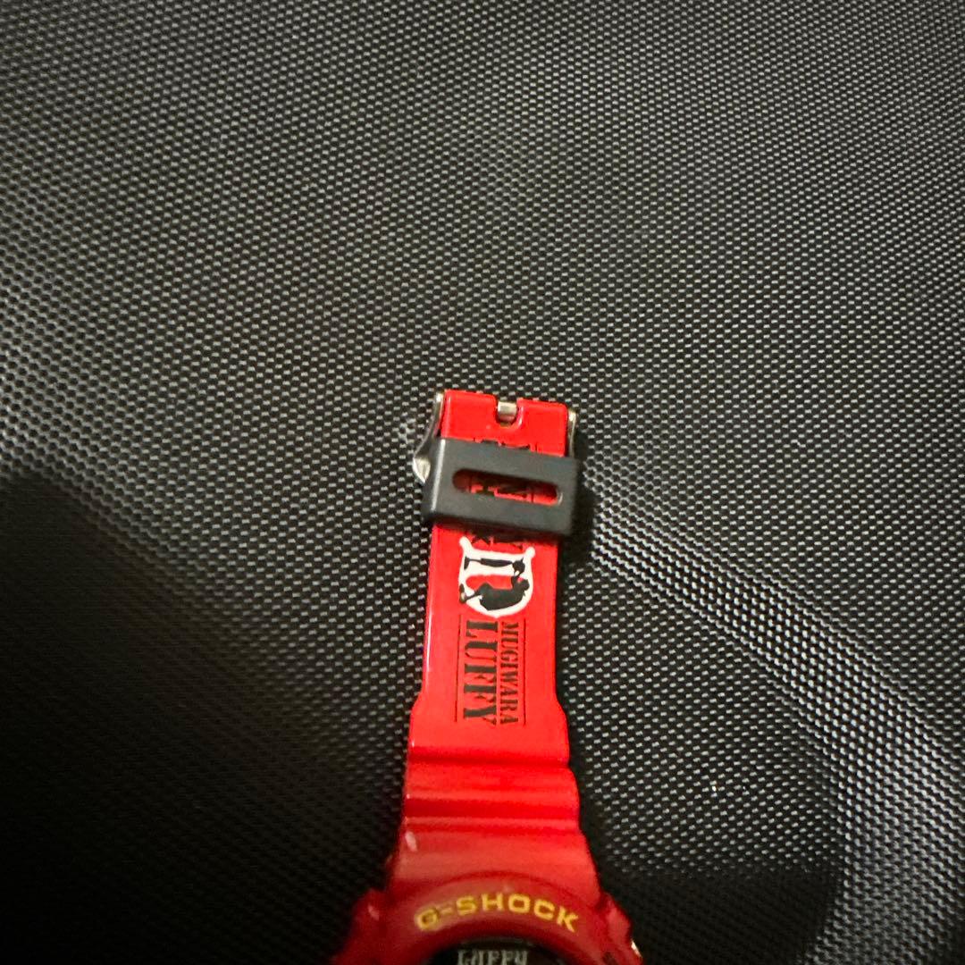ワンピース　G-SHOCK DW-6900 ルフィデザイン レッド