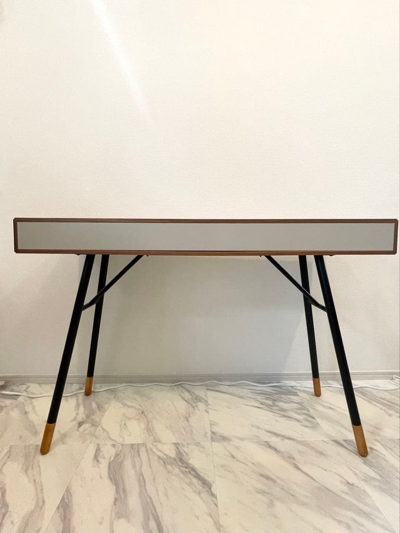 ボーコンセプト　コンソールテーブル　【２】　クチパーノ　デスク