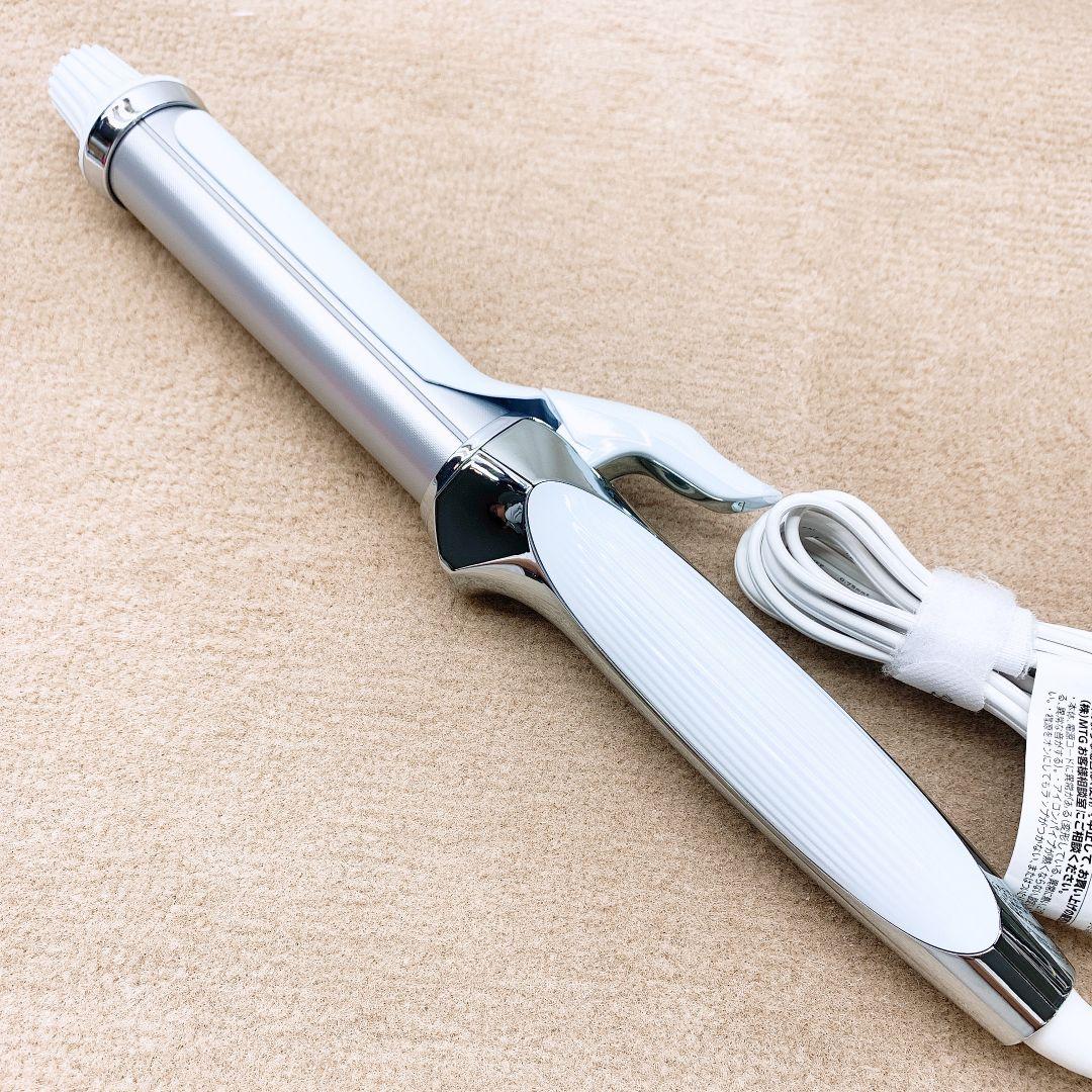 ほぼ未使用品☀最新モデル Refa リファ ビューテック カール プロ　32