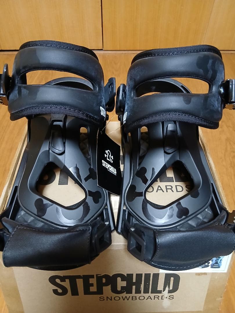 新品未使用/STEPCHILD スノーボードビンディング