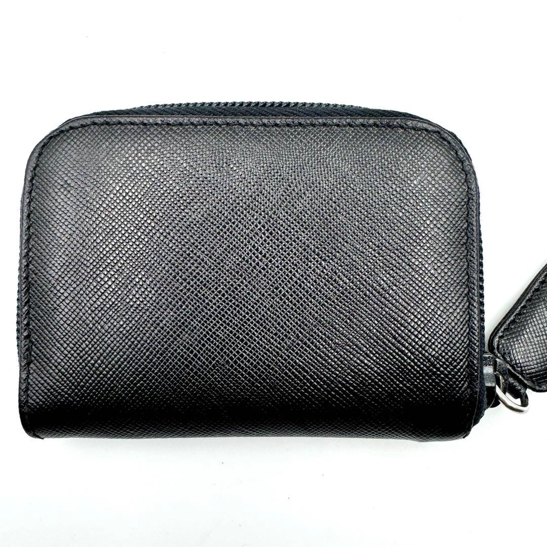 美品✨PRADA プラダ　ケース　ブラック　レザー　三角ロゴ