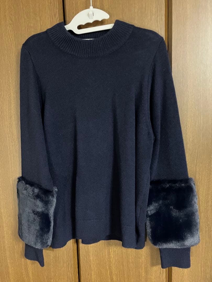 レリアン　ハイネックニットプルオーバー　13サイズ　ファー付　ネイビー　未使用品