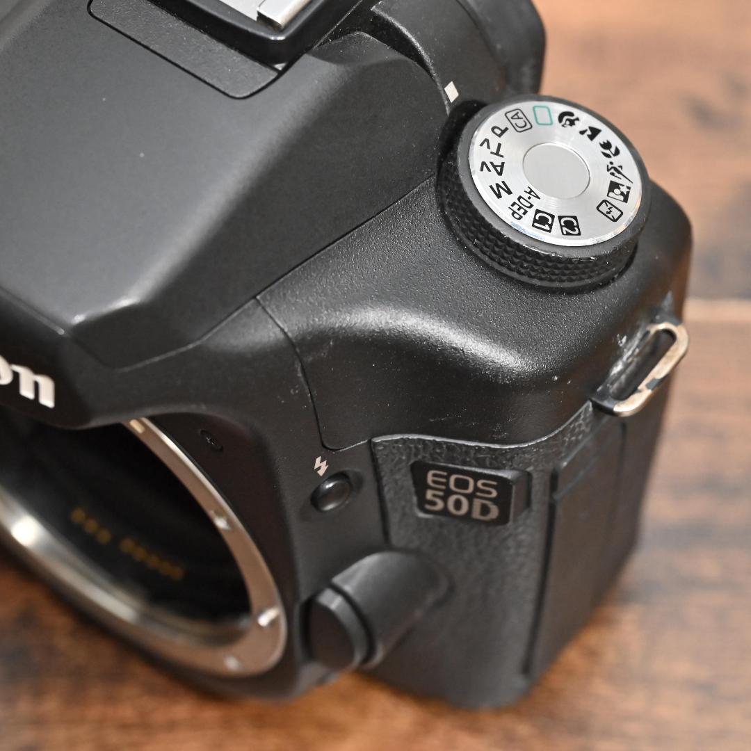 ✧美品✧CANON EOS50D EF-S18-55 バテグリ付