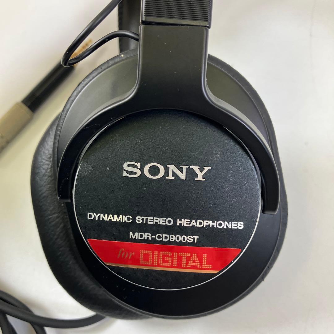 【中古】 SONY 有線 ヘッドホン MDR-CD900ST 変換アダプター付き