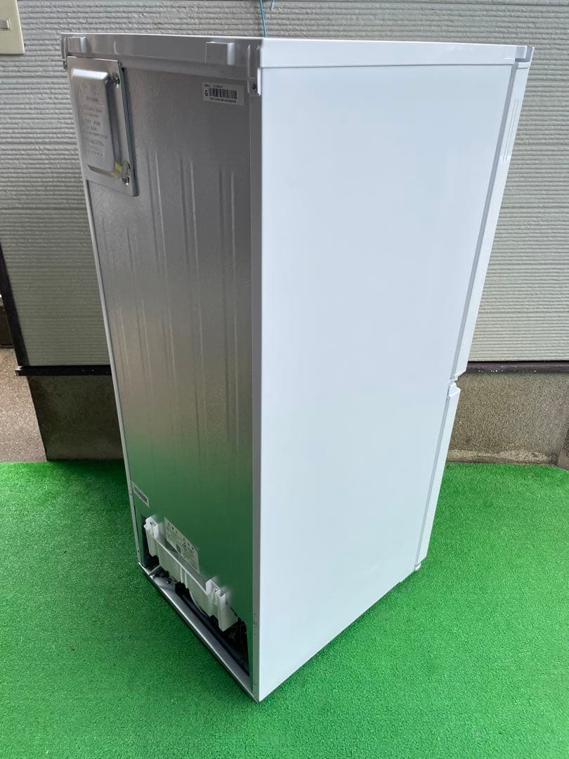 754極美品✨ シャープ 左右付け替え可能2ドア冷蔵庫 おしゃれホワイト 高性能