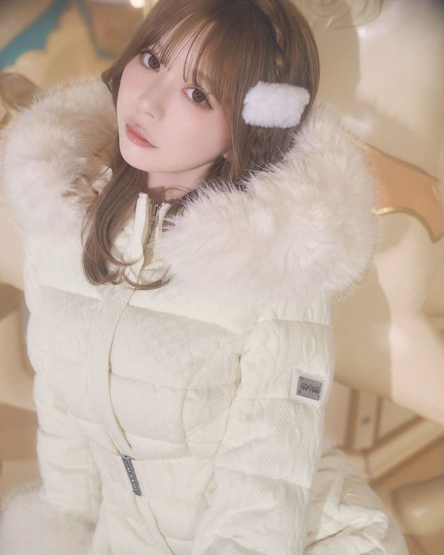 ミシェルマカロン　ケーブル柄ベルトダウンコート　XSサイズ　アイボリー