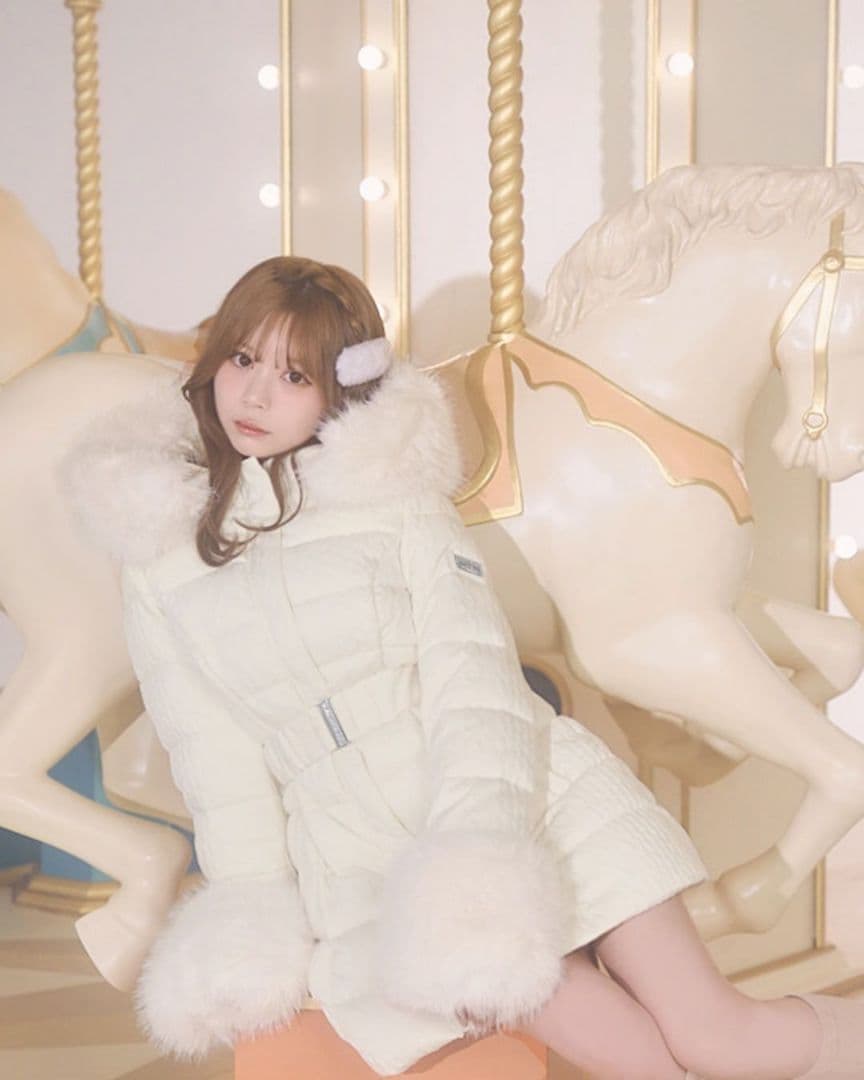 ミシェルマカロン　ケーブル柄ベルトダウンコート　XSサイズ　アイボリー