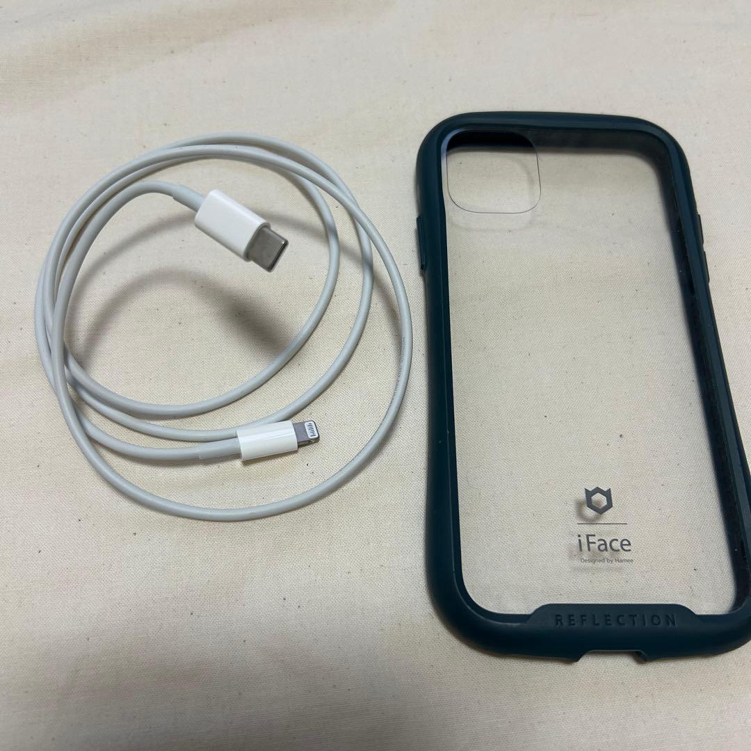 iPhone 11 ホワイト 本体　256