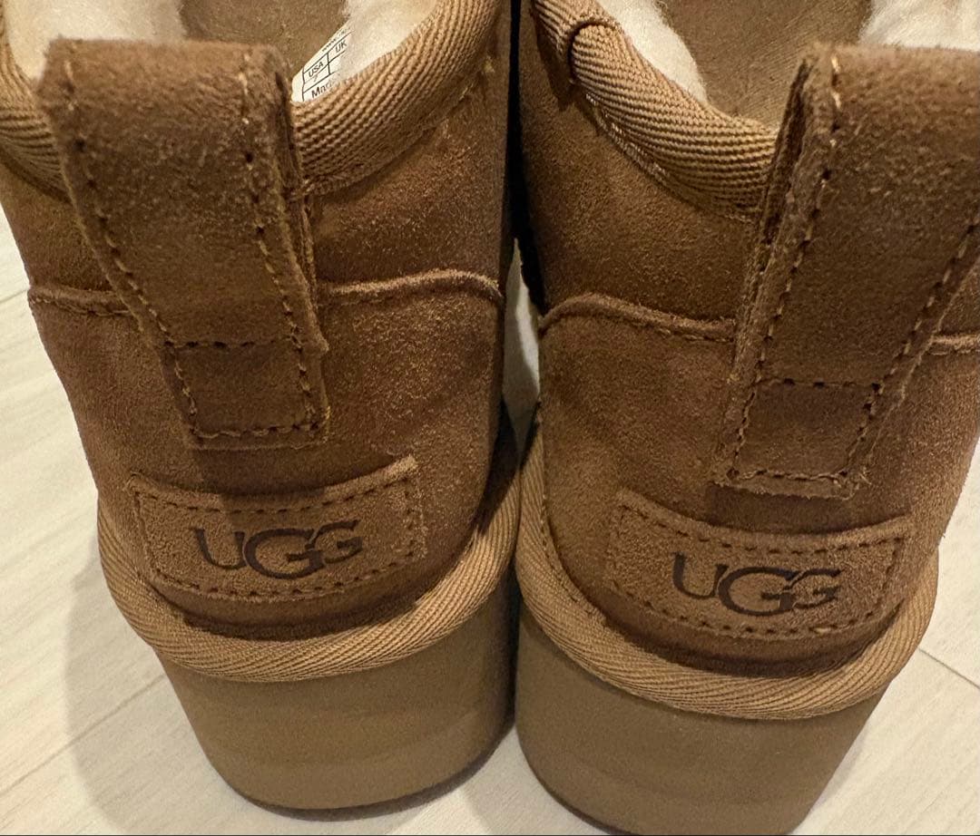 UGG クラシック ウルトラ ミニ プラットフォーム チェスナット