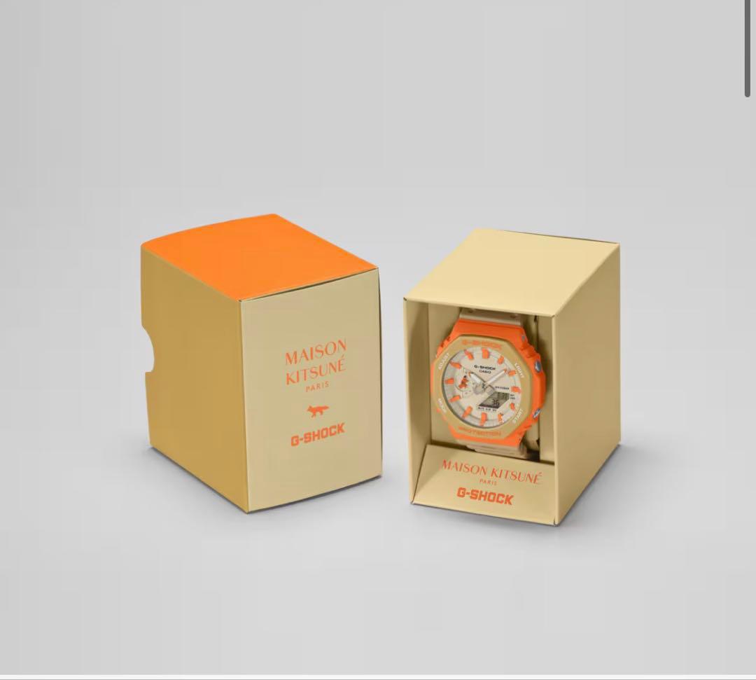 時計 G-SHOCK x MAISON KITSUNE GA-2110 WATCH