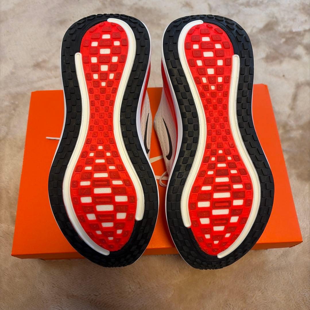 靴 Nike Vomero Plus