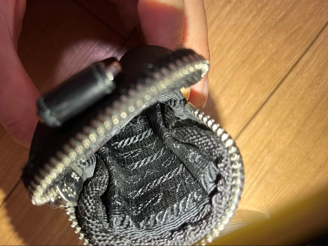 正規品PRADAプラダ　ケース　イヤホンケース ポーチ 小钱入れ