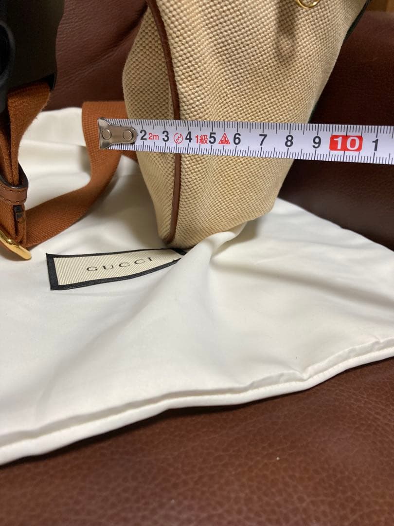 GUCCIヴィンテージキャンパスボディバッグ