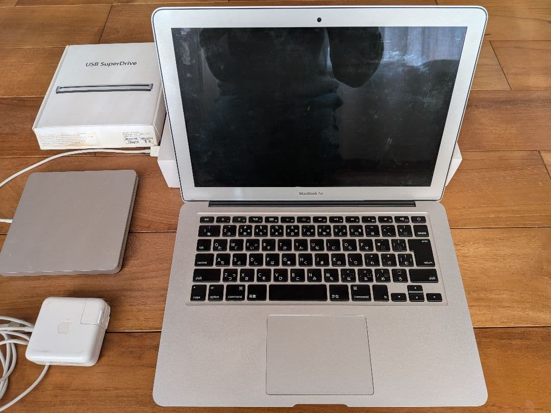 MacBook Air/USB SuperDrive/充電ケーブル付き