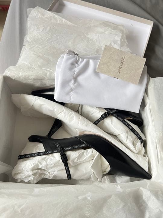 最終値下JIMMY CHOO ジミーチュウ　パンプス廃盤新品未使用 定価以下