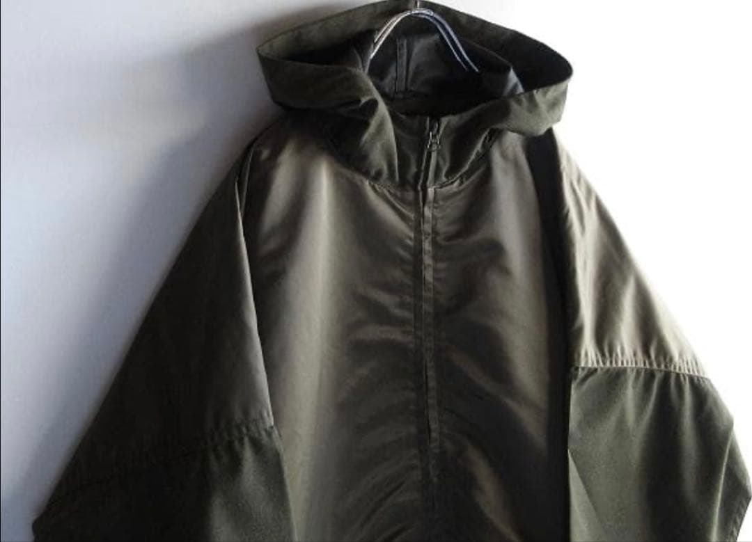 極美品 maillot 2021AW チタンナイロン オーバーパーカー 2