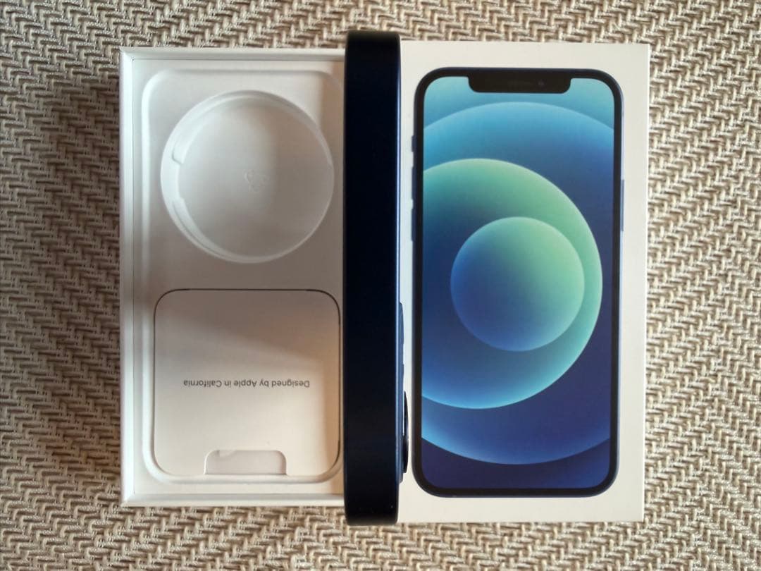 Apple iPhone 12 本体 青 64GB