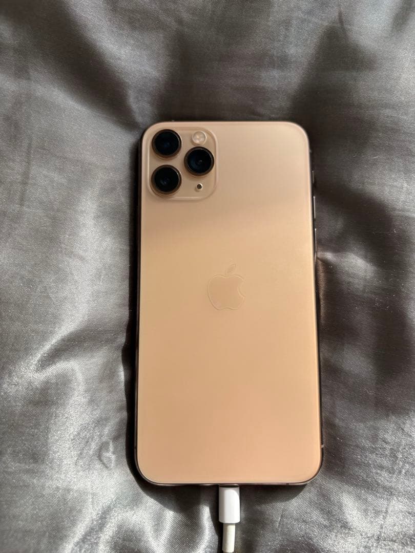 SIMフリー iPhone 11 Pro 256GB ゴールド 本体のみ