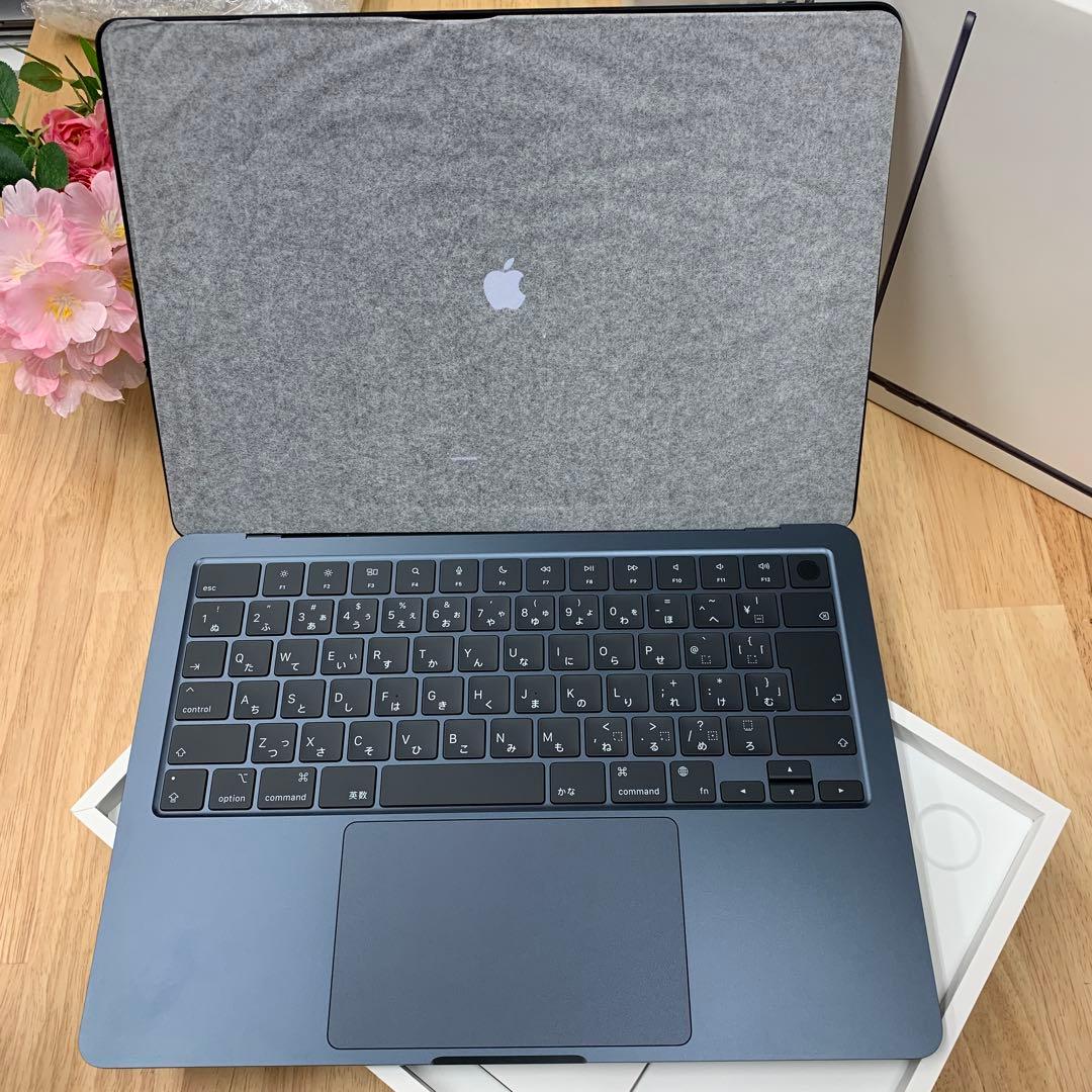 新品同様 MacBook Air 13インチ M3 チップ16GB ミッドナイト
