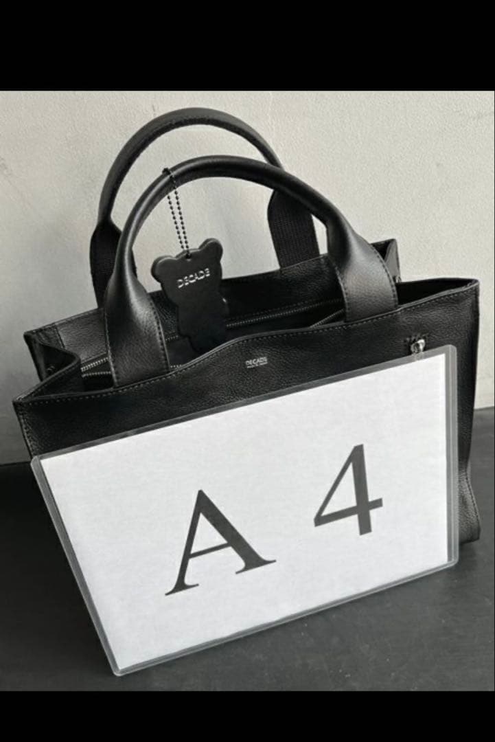 DECADE トートバッグ