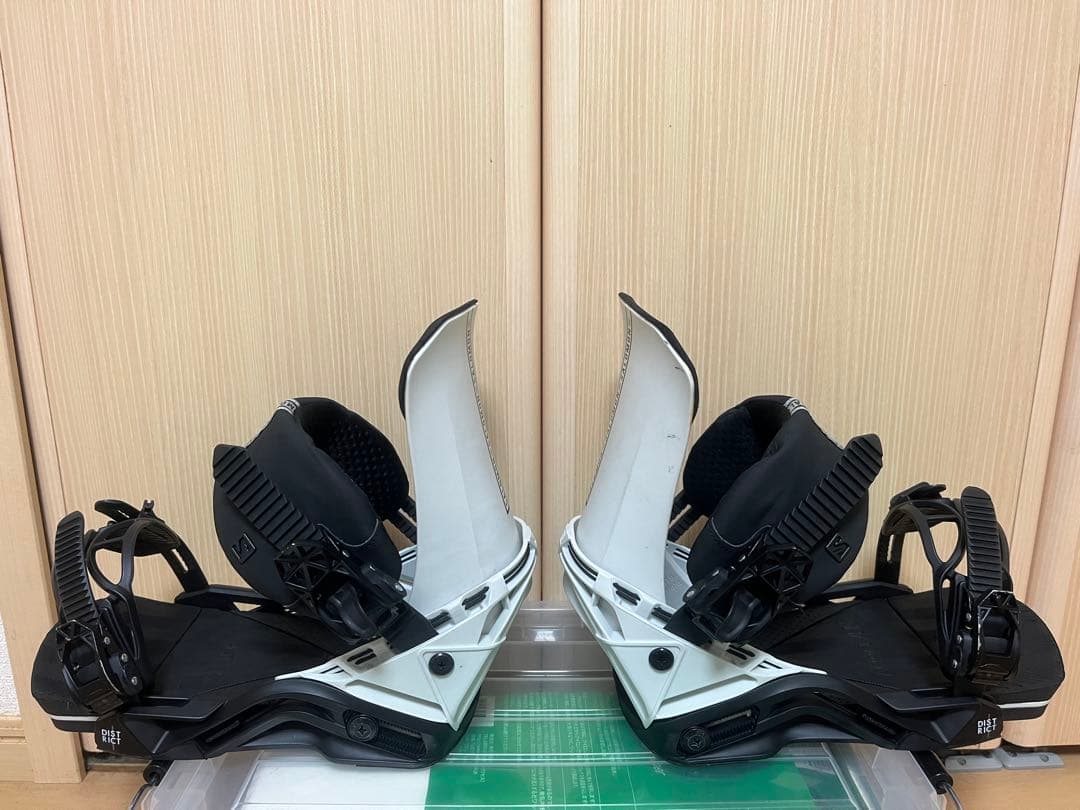 テク　salomon district M サロモン ディストリクト 人気機種