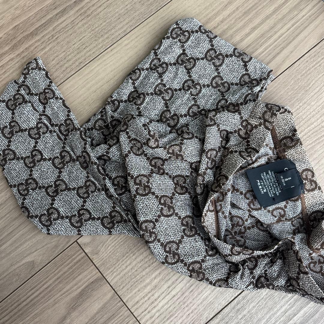GUCCI モノグラム柄タイツ