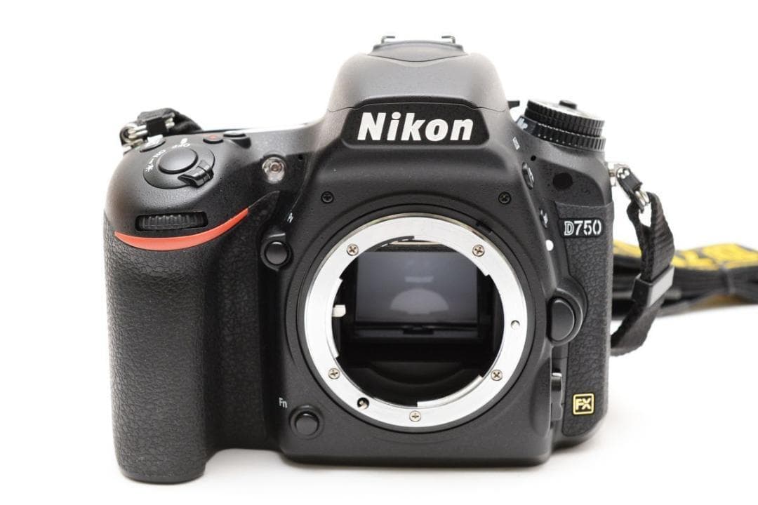 美品　ニコン D750 ダブルレンズ フルサイズ 一眼レフカメラ/SD64GB