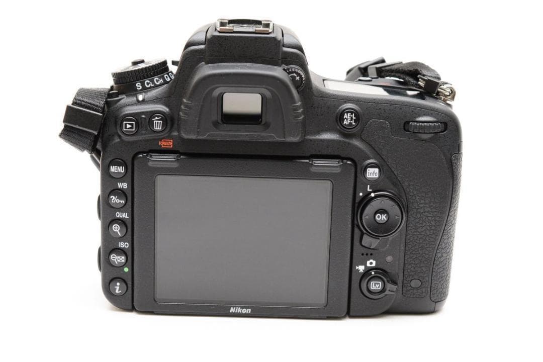 美品　ニコン D750 ダブルレンズ フルサイズ 一眼レフカメラ/SD64GB