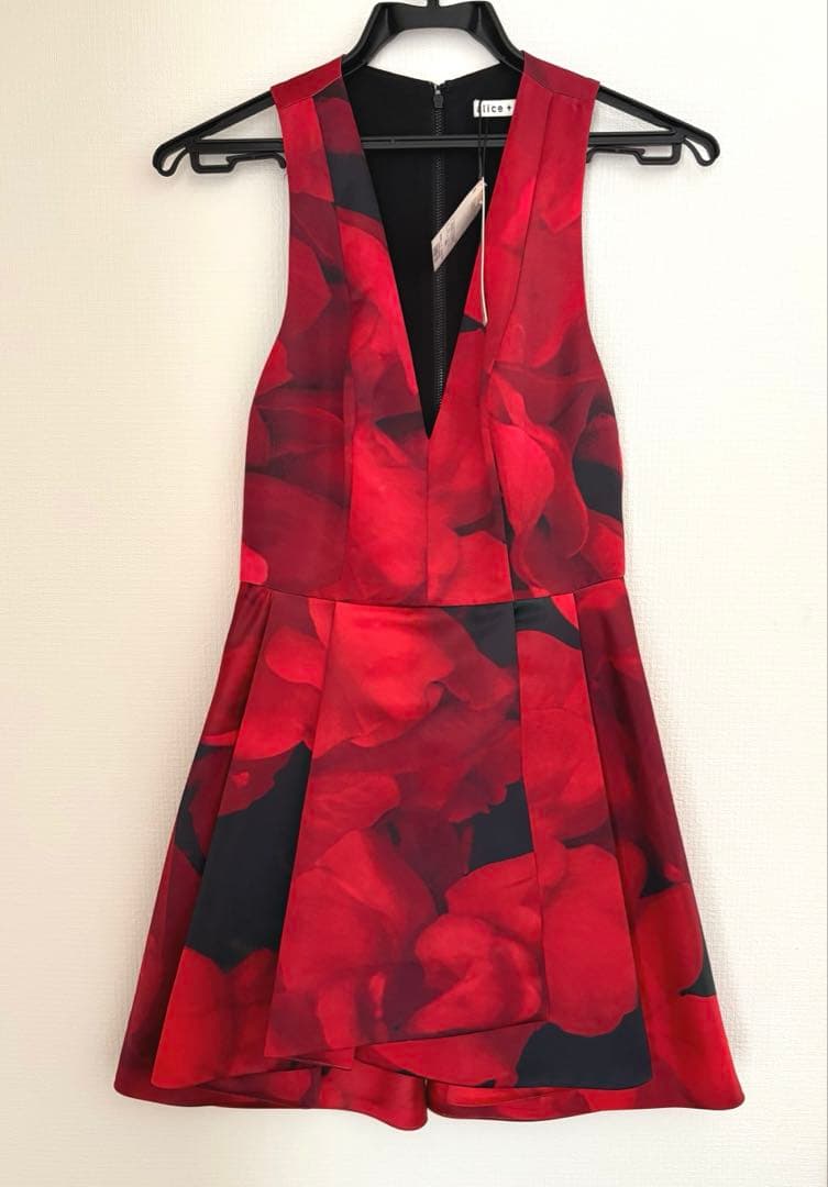 【新品タグ付き】ALICE + OLIVIA ミニドレス 赤 花柄