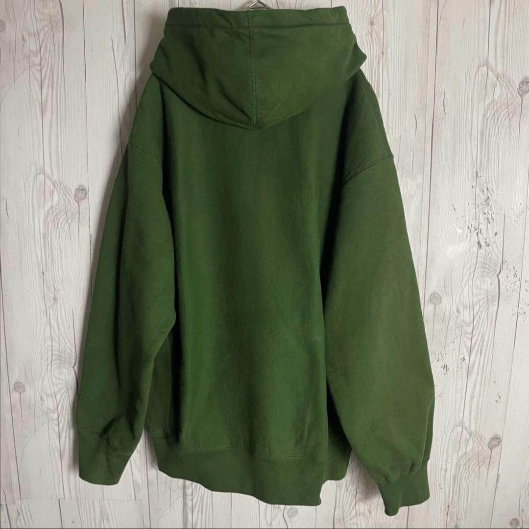 ち*る様 【後藤真希着用モデル】シュプリーム 刺繍アーチロゴ入りパーカー 雪 M