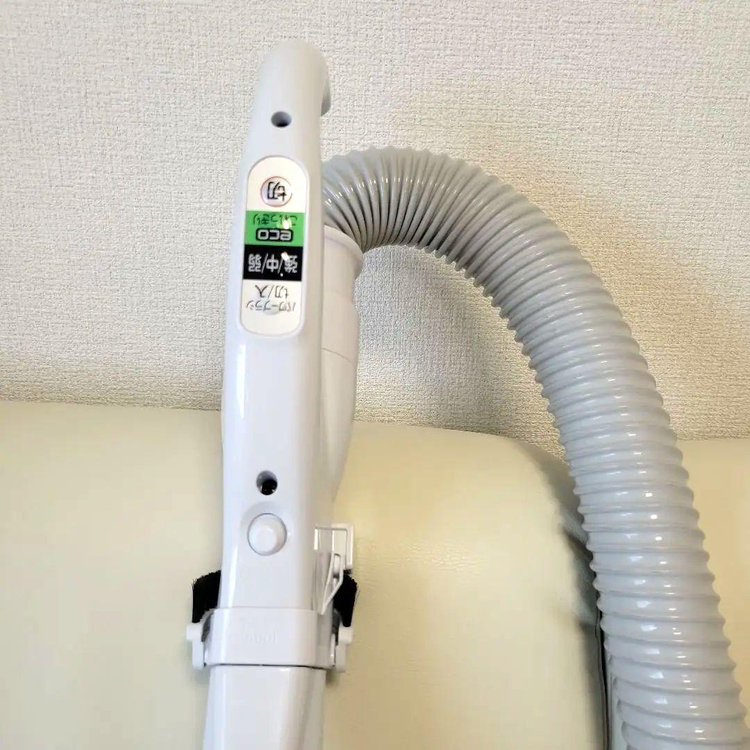HITACHI 日立 掃除機2024年モデル 本体cv-kp300mかるパック