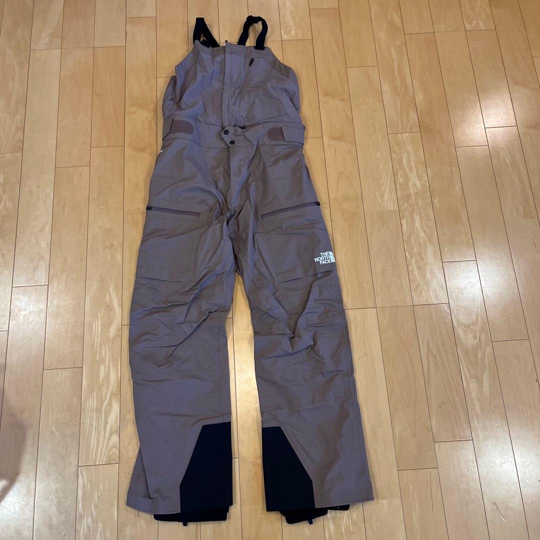 ノースフェイス　パウダーガイドライトビブ