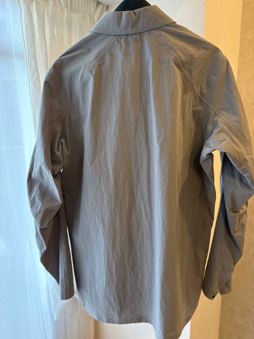 美品！ヴェイランス　コンポーネントオーバーシャツ　M ジップシャツ　グレー