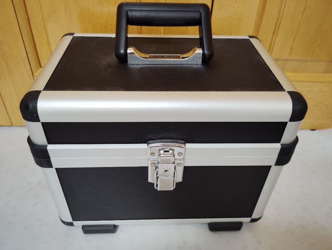 たかの友梨総合美容器★超音波/低/中周波・温熱冷却★ベセム・ベルファム同等品