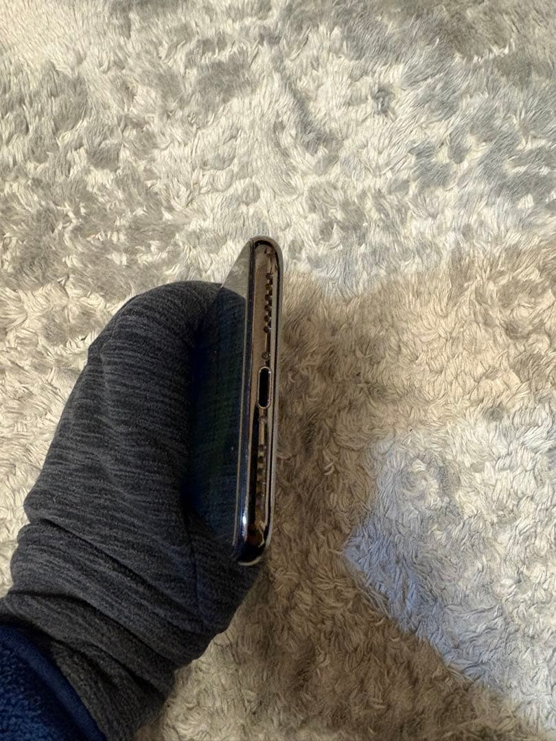 Apple iPhone X 256GB バッテリー100%