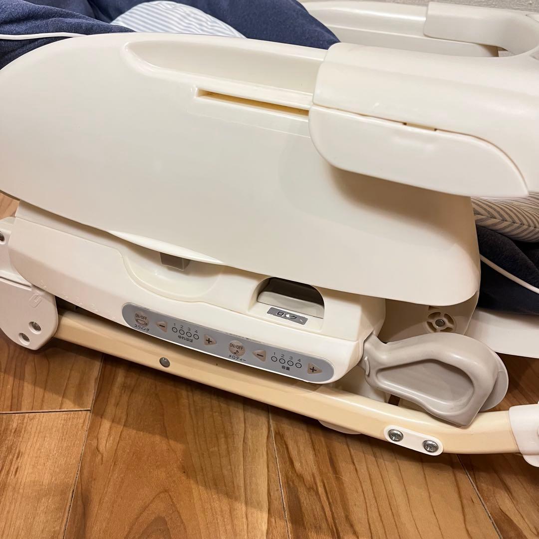 【美品・動作確認済】コンビ 電動 ハイローチェア ネムリラ4キャス AT