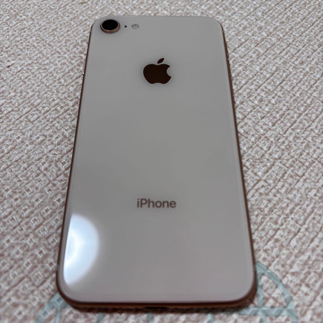 iPhone 8 64GB ゴールド 本体 初期化済み SIMロックあり