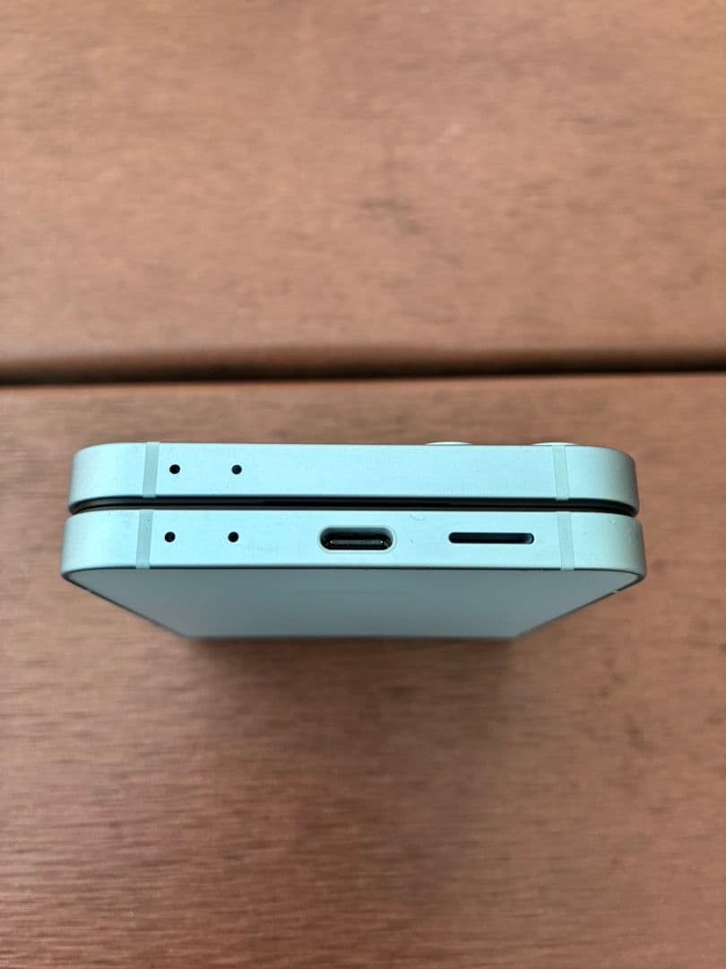 galaxy z flip 6 ブルー【メイン画面及びバッテリー新品】