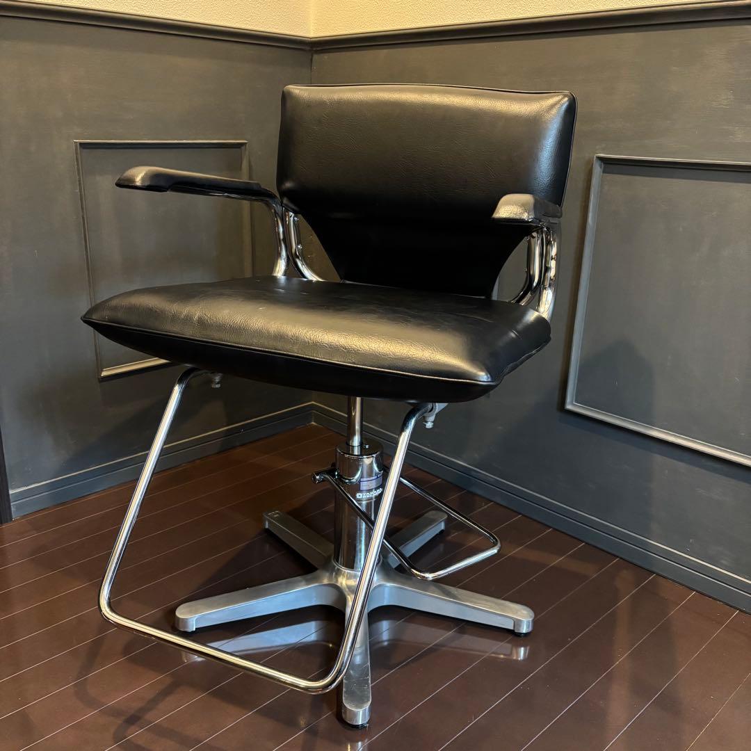 【最安値】タカラベルモントスタイリングチェア