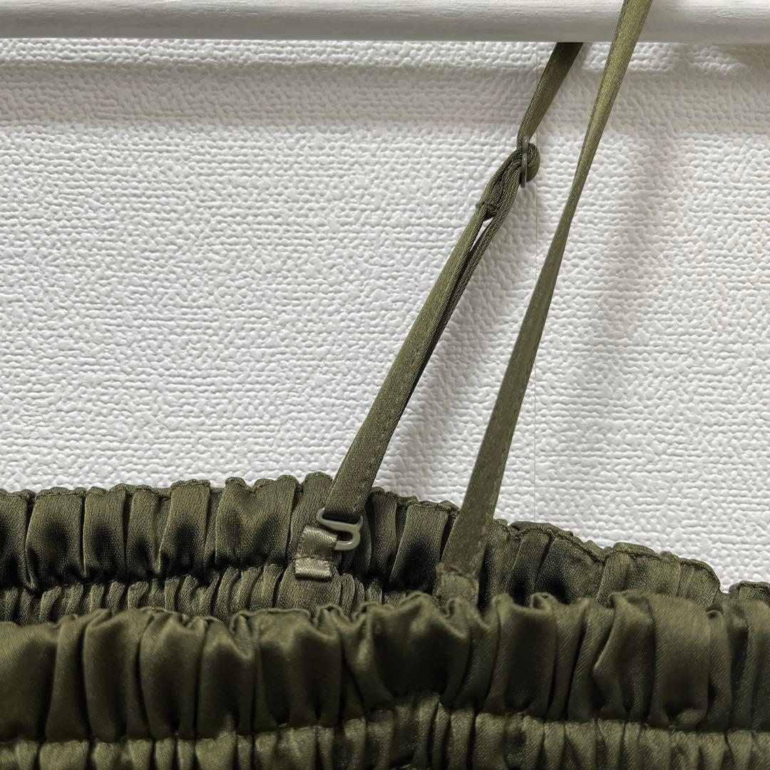 OMMO オリーブ色 ポケット付き トップス