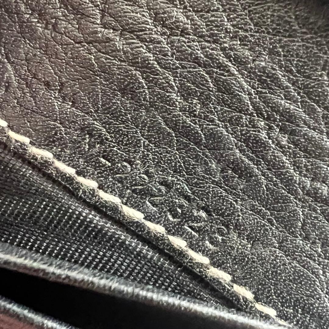 42 極上美品 Ferragamo サルバトーレフェラガモ 2つ折り財布