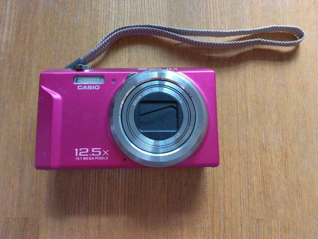 CASIO コンパクトデジタルカメラ 12.5倍ズーム 16メガピクセル