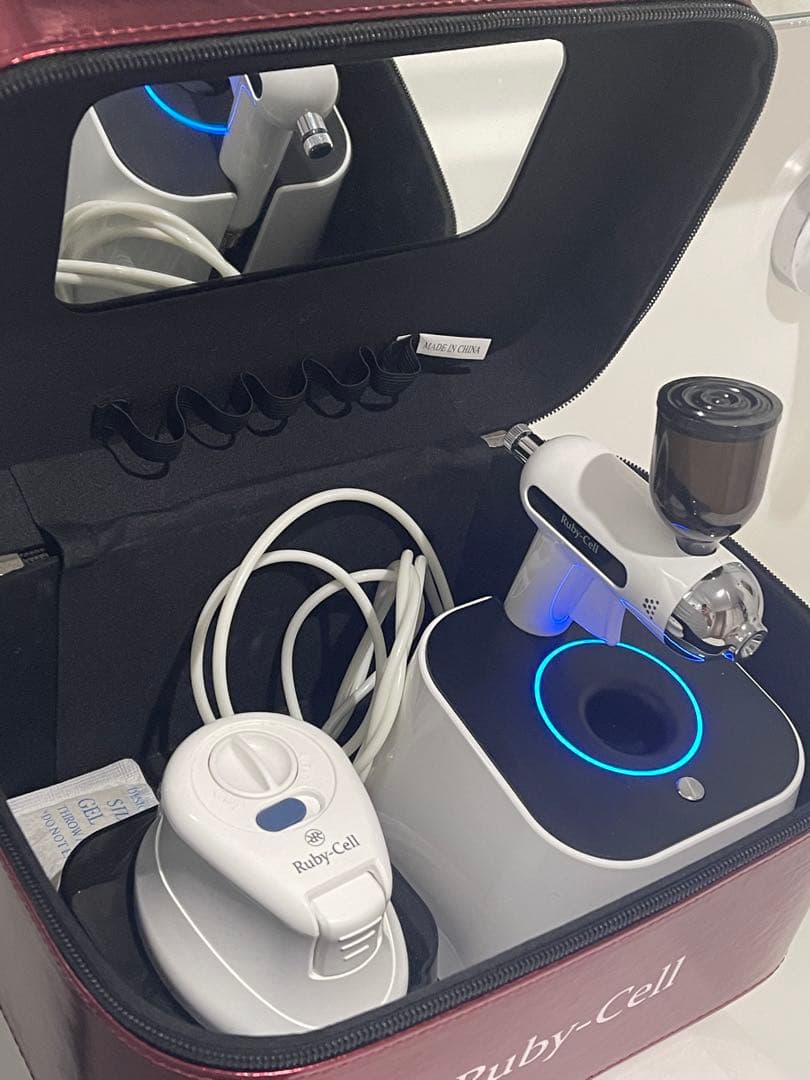 Ruby-Cell スチーマー 美顔器 専用ケース付き
