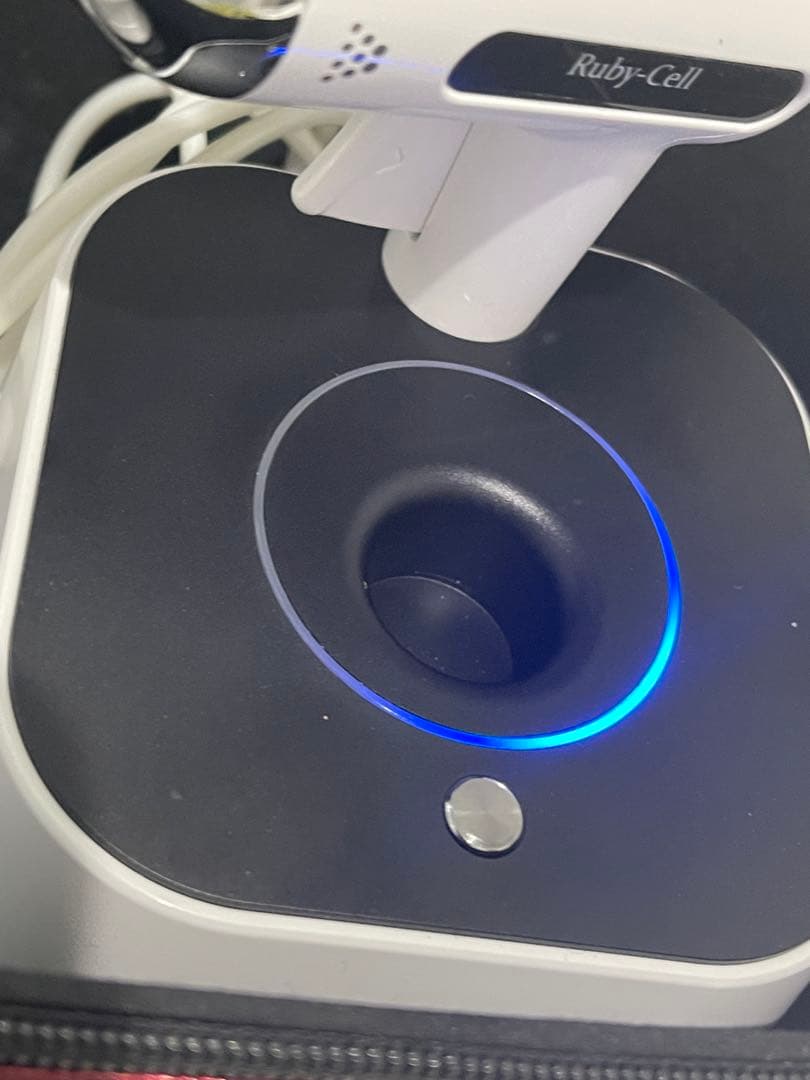 Ruby-Cell スチーマー 美顔器 専用ケース付き