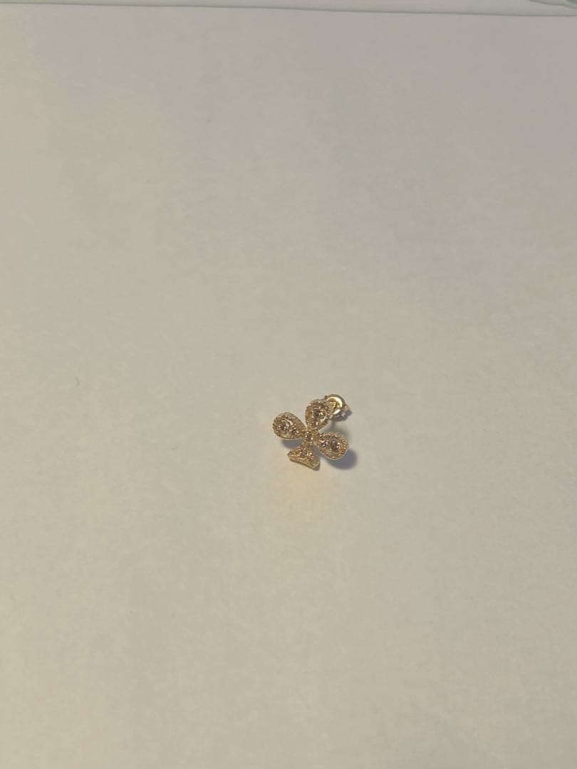 シエナロゼ♣️クローバーピアス