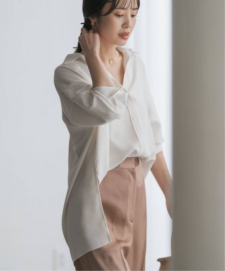 【美品】NOBLE ホワイト 長袖シャツ