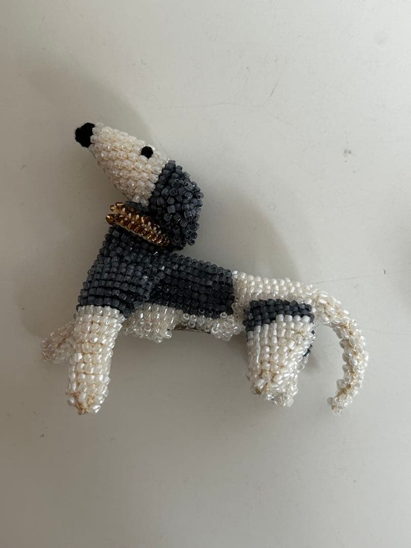 aprosio&coアプロジオ・大型犬ブローチ・未使用品