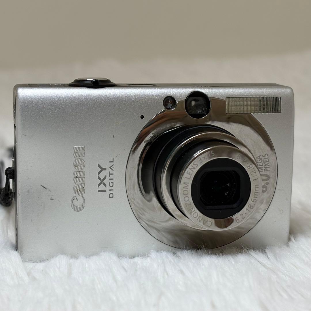 Canon カメラ　IXY 20IS PC1271 シルバー　 コンデジ　動作品