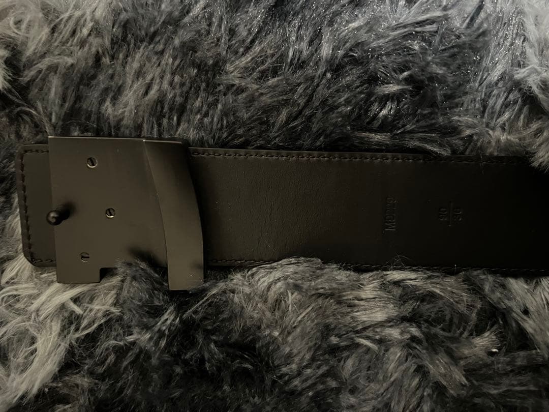 ルイヴィトン ベルト エピサンチュール LVイニシャル　90/36 M9229